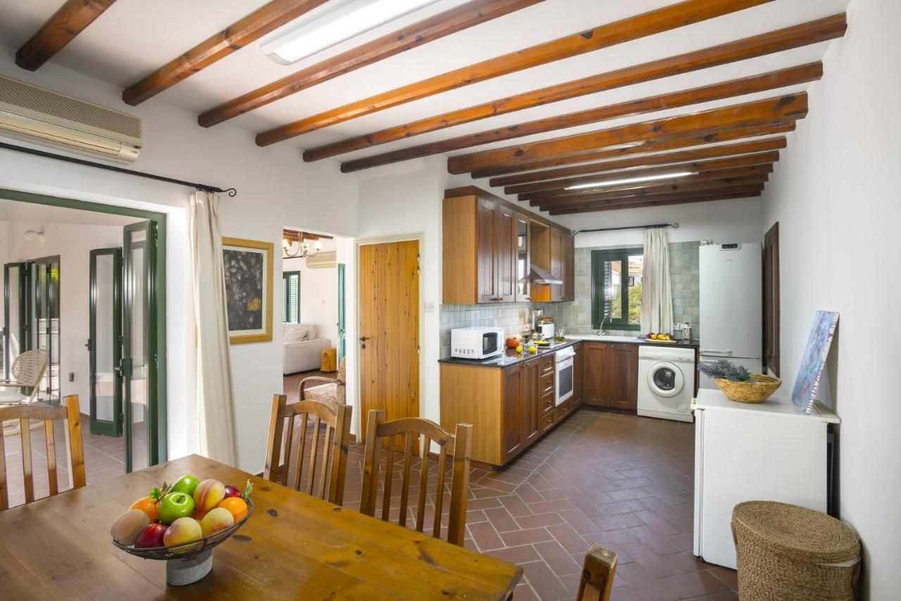 The Apple Tree Villa Protaras Dış mekan fotoğraf