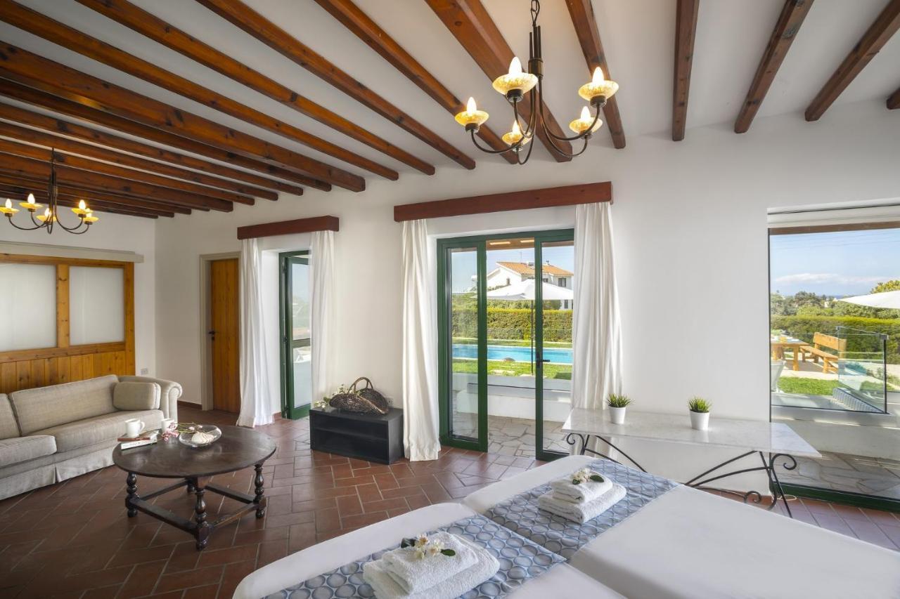 The Apple Tree Villa Protaras Dış mekan fotoğraf